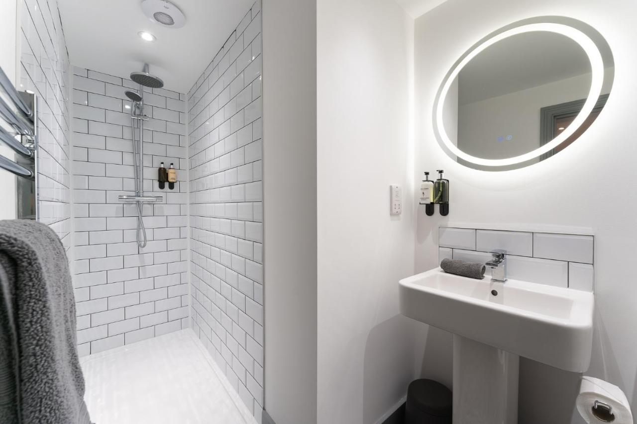 The Madison - Premium Self Check-In Studios & Apartments Southampton Bagian luar foto
